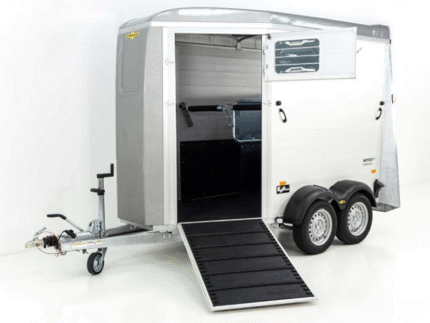 Reboque para cavalos Humbaur Notos Alu 2700 S |prata| saída frontal